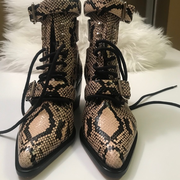Chloe Pythons Calfskin Boots Size 7 new without bo - Picture 3 of 10